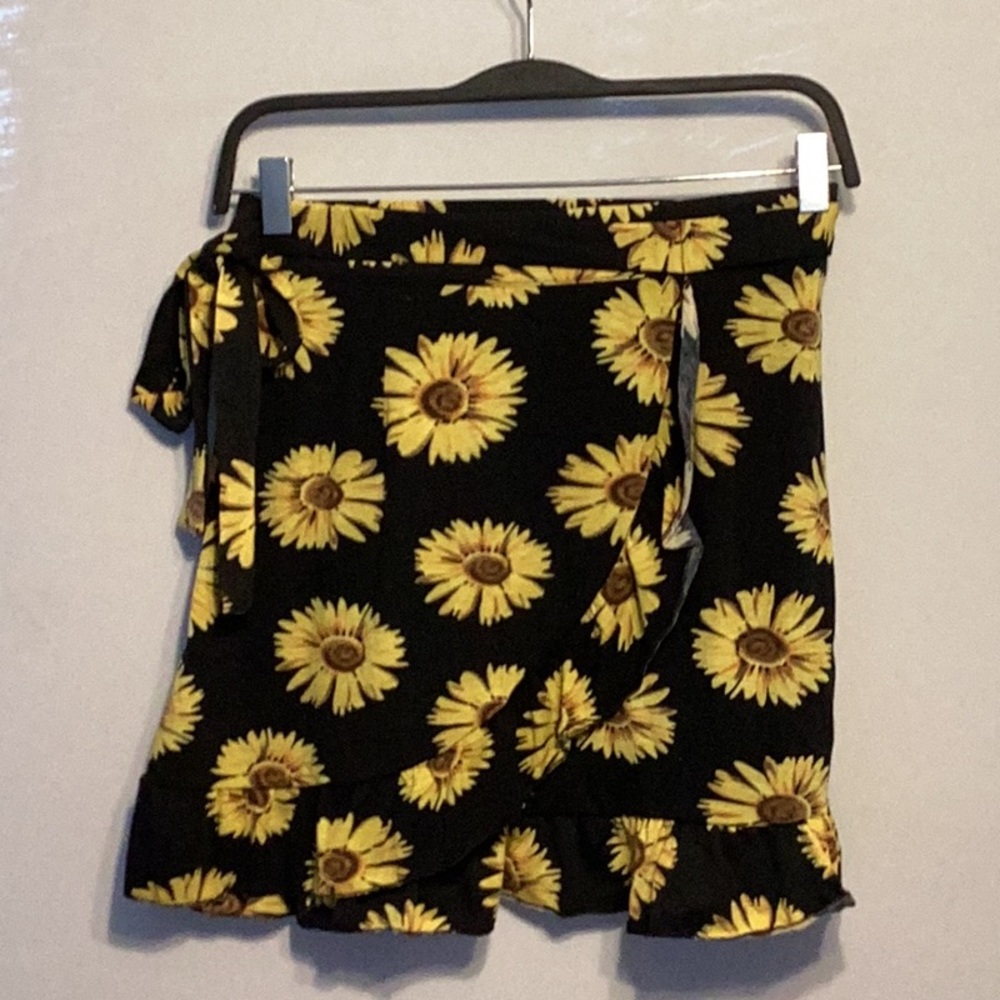 Shein jersey knit faux wrap mini skirt size small